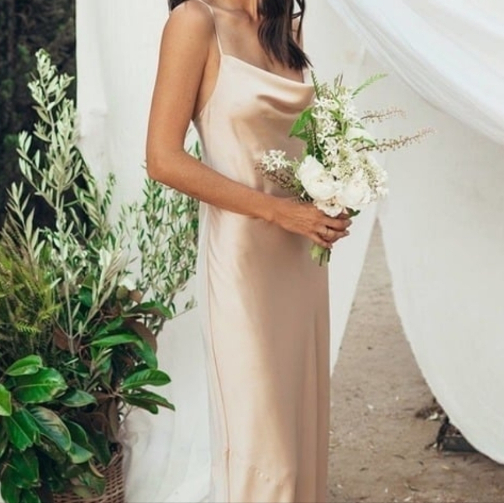 NWT Show me your mumu gold satin maxi dress